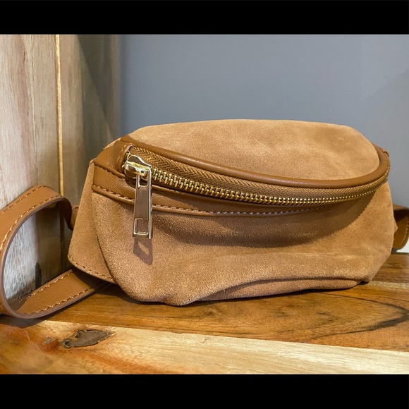 Suede camel coloured fanny pack - Picture 4 of 4